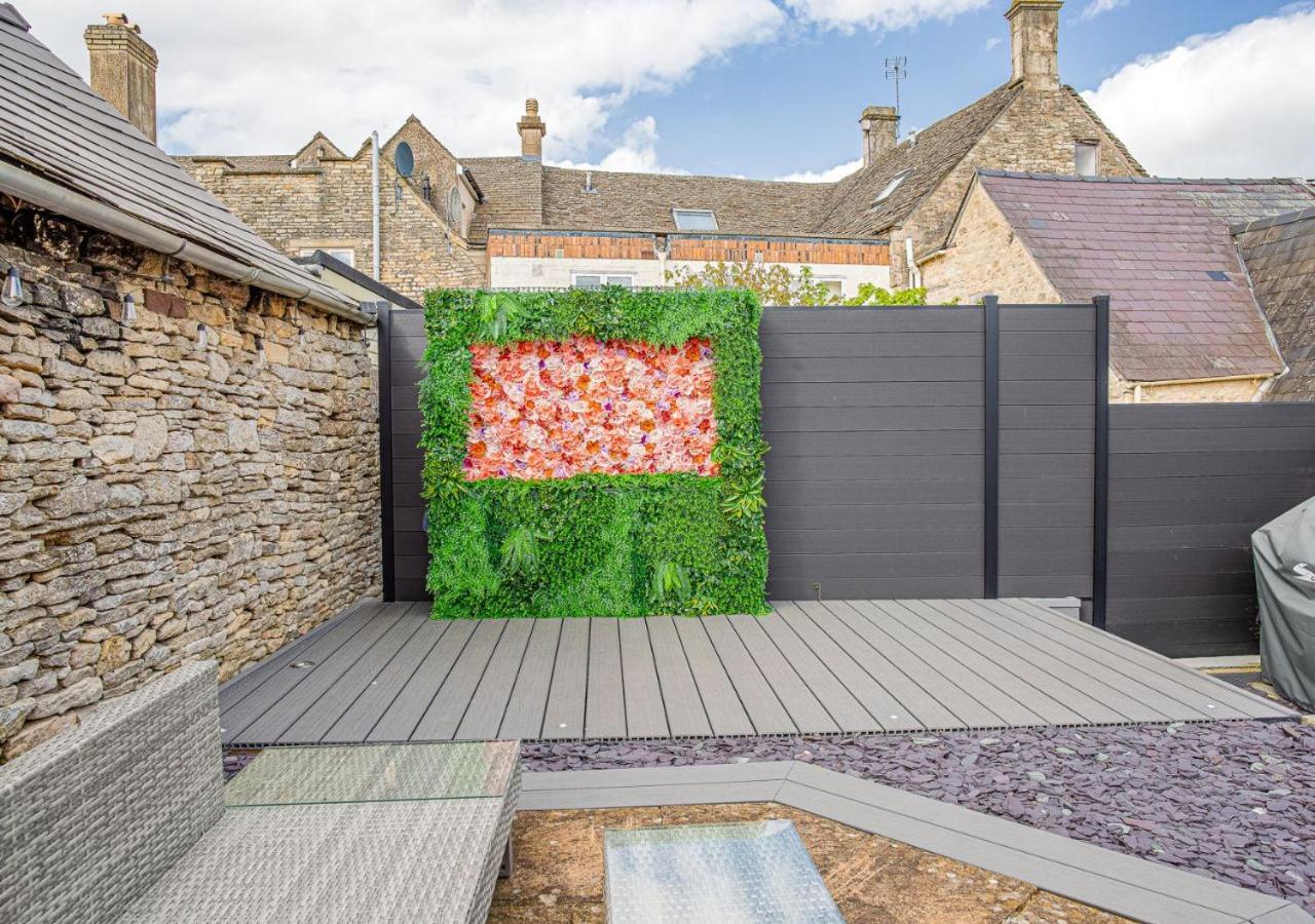 Вилла Maple Rose - 2 Bed With Garden In Minchinhampton! Экстерьер фото