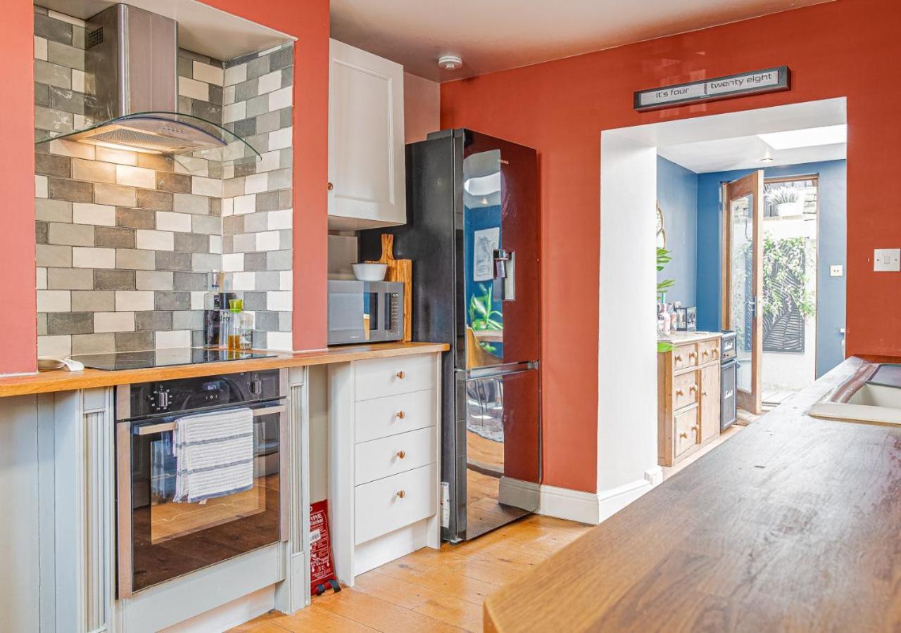 Вилла Maple Rose - 2 Bed With Garden In Minchinhampton! Экстерьер фото